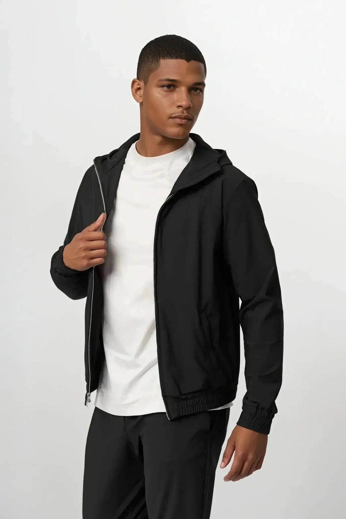 Hooded Phantom Black